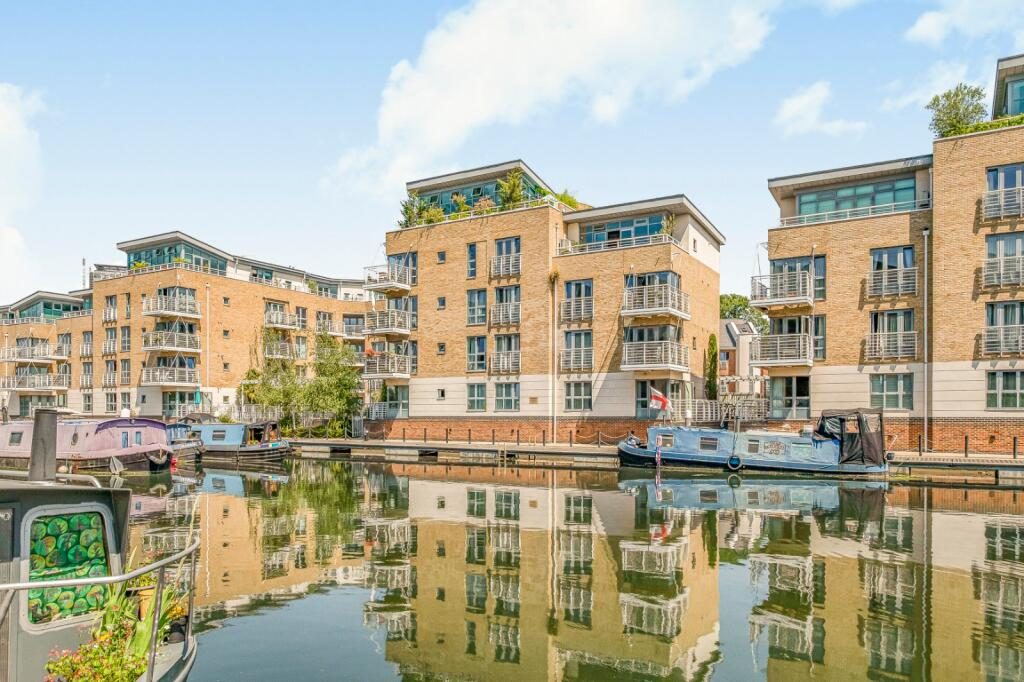 Property main image