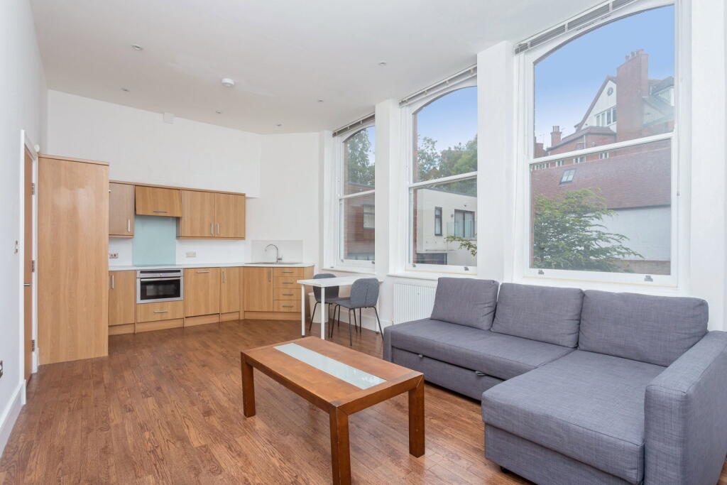 Property main image