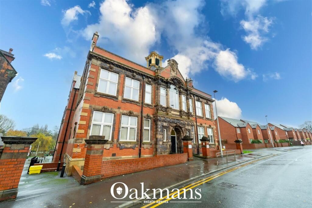 Property main image