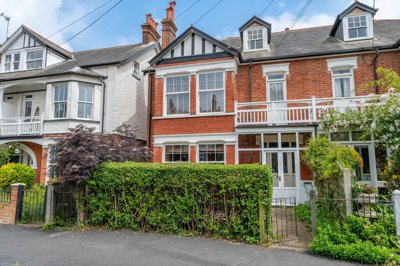 Property on Bath Road, IP11 7JW