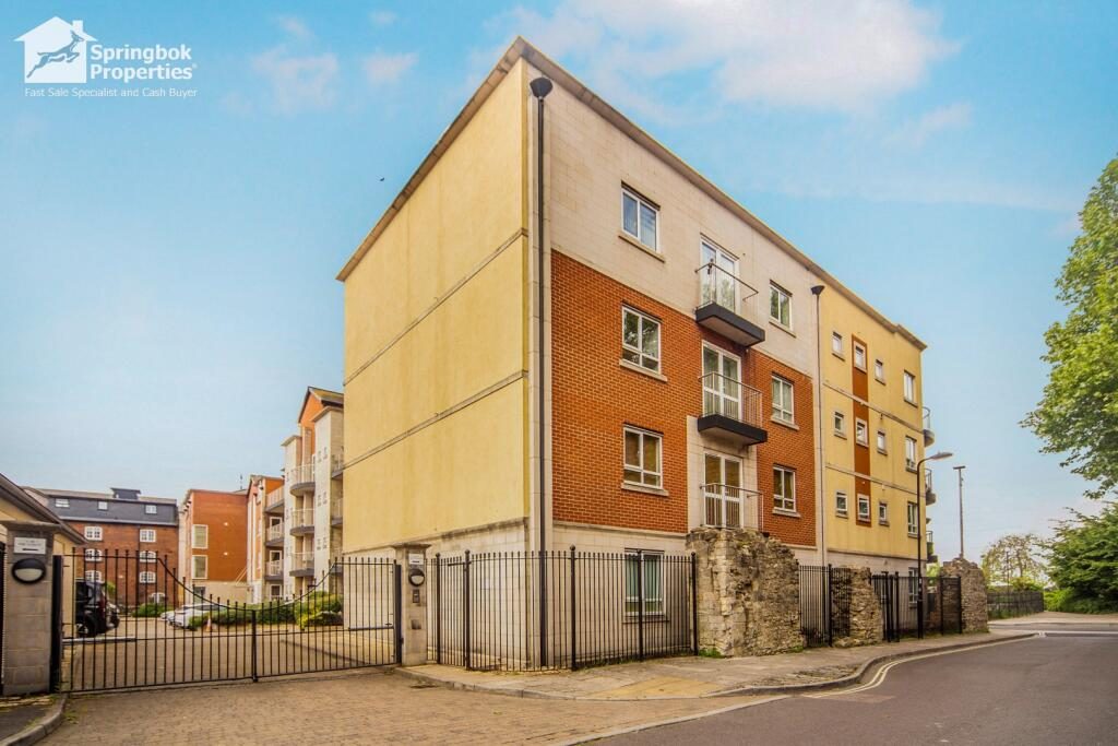 Property main image