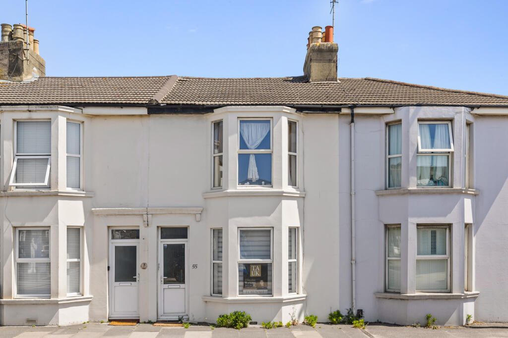 Property main image