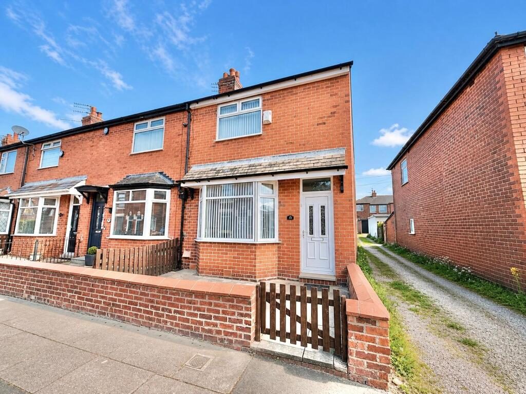 Terraced House