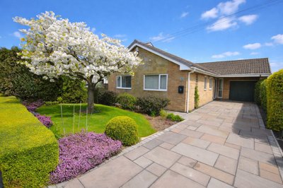 Property on Saffron Crescent, DN11 9RU