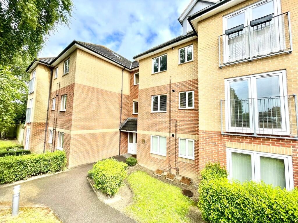 Property main image