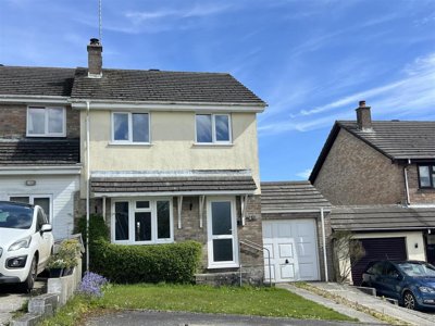 Property on St Julitta, PL30 5ED