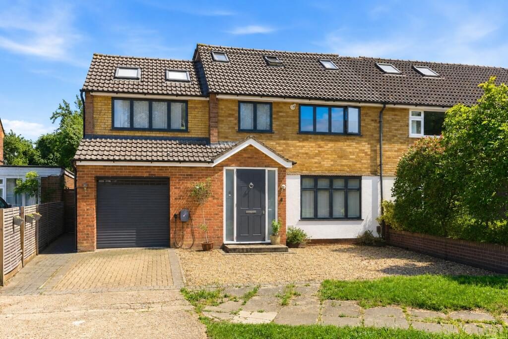Property main image