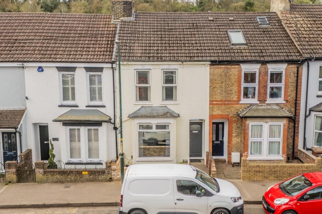 Terraced House