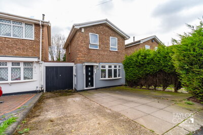 Property on Briar, B77 4DY