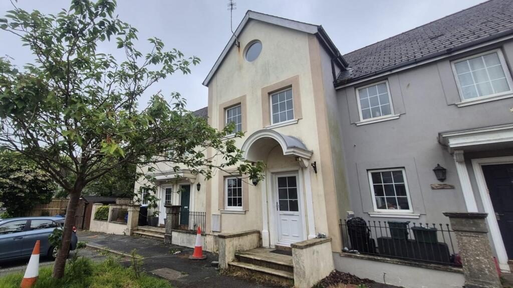 Terraced House