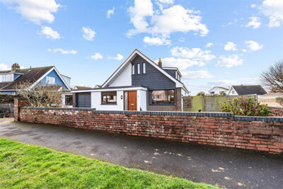 Property on Heatherslade Road, SA3 2DD