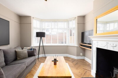 Property on Westleigh Park, BS14 9TJ