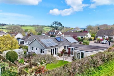 Property on Saltbox Close, TR11 5NN