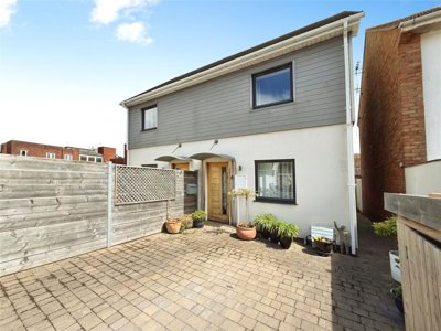 Property on Dagmar Road, EX8 2AN