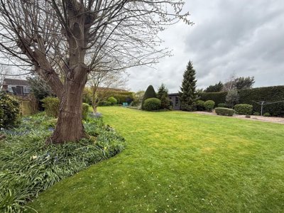 Property on Woodland Avenue, DE72 3AN