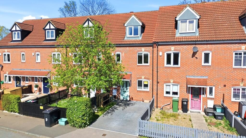 Terraced House