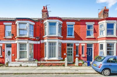 Property on Queensdale Road, L18 1LT