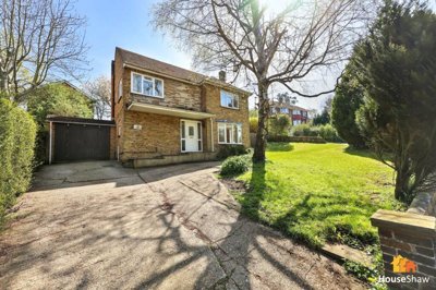Property on Desborough Avenue, HP11 2TL