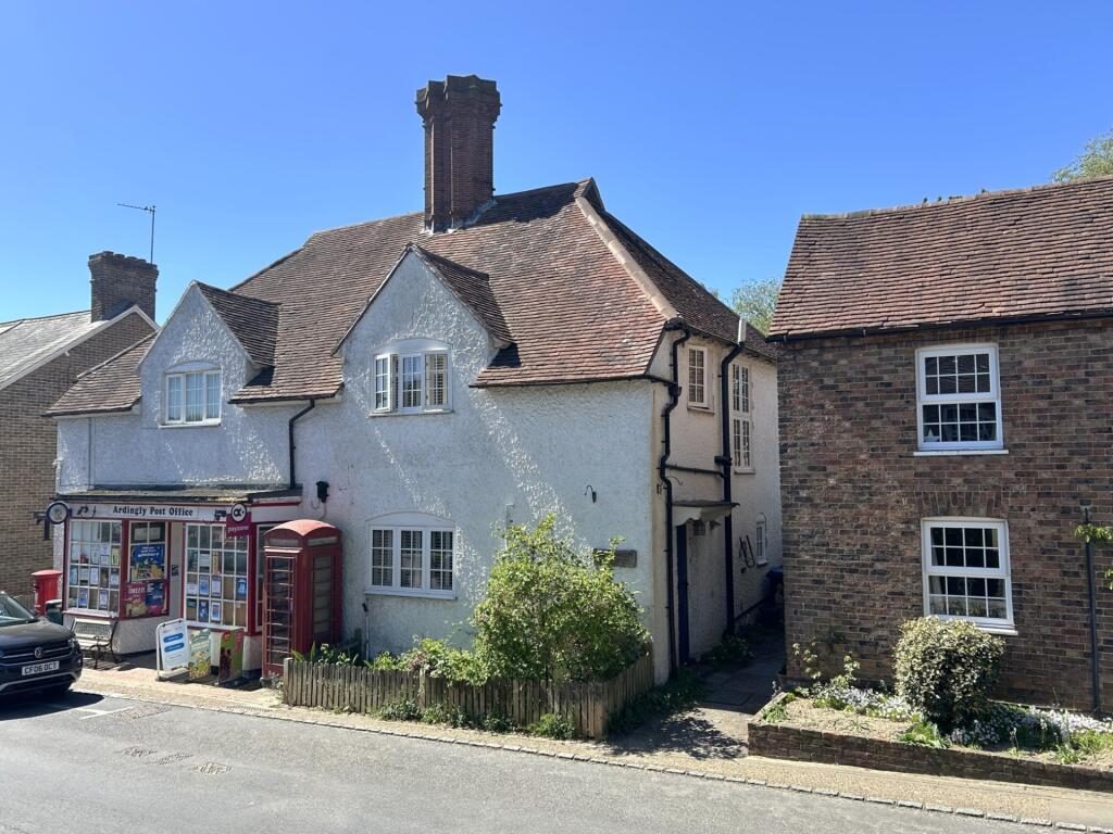 Property main image