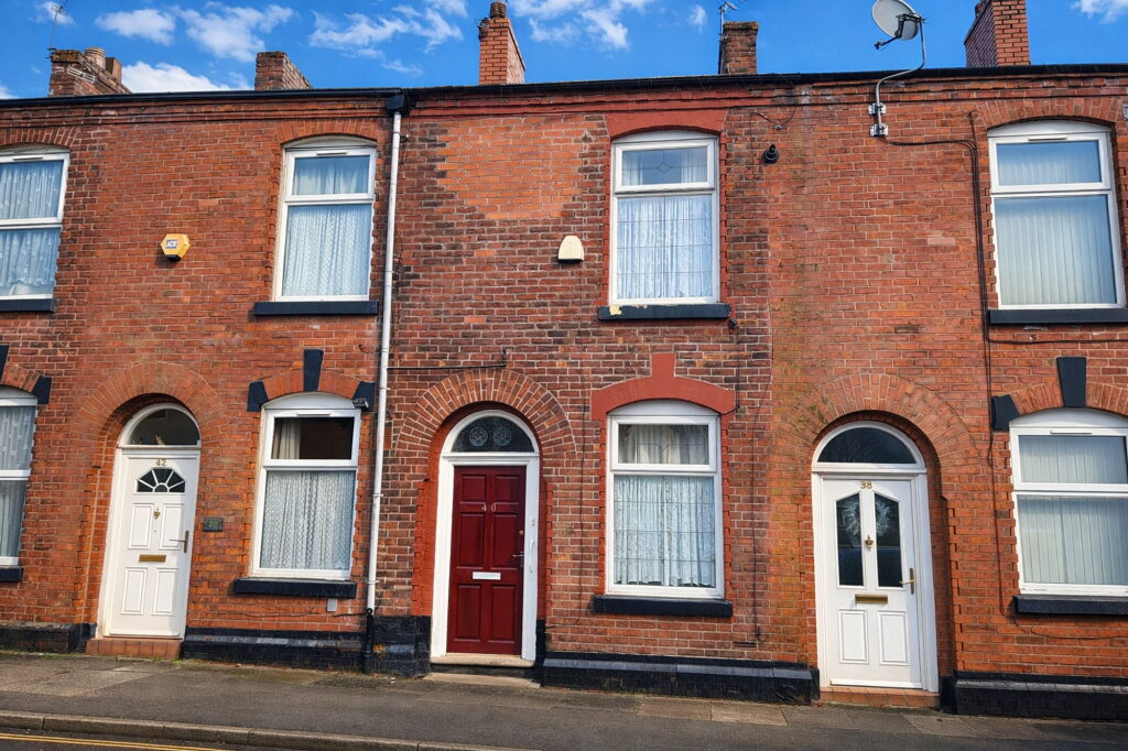 Terraced House