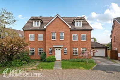 Property on Naylor Crescent, CW5 7GE