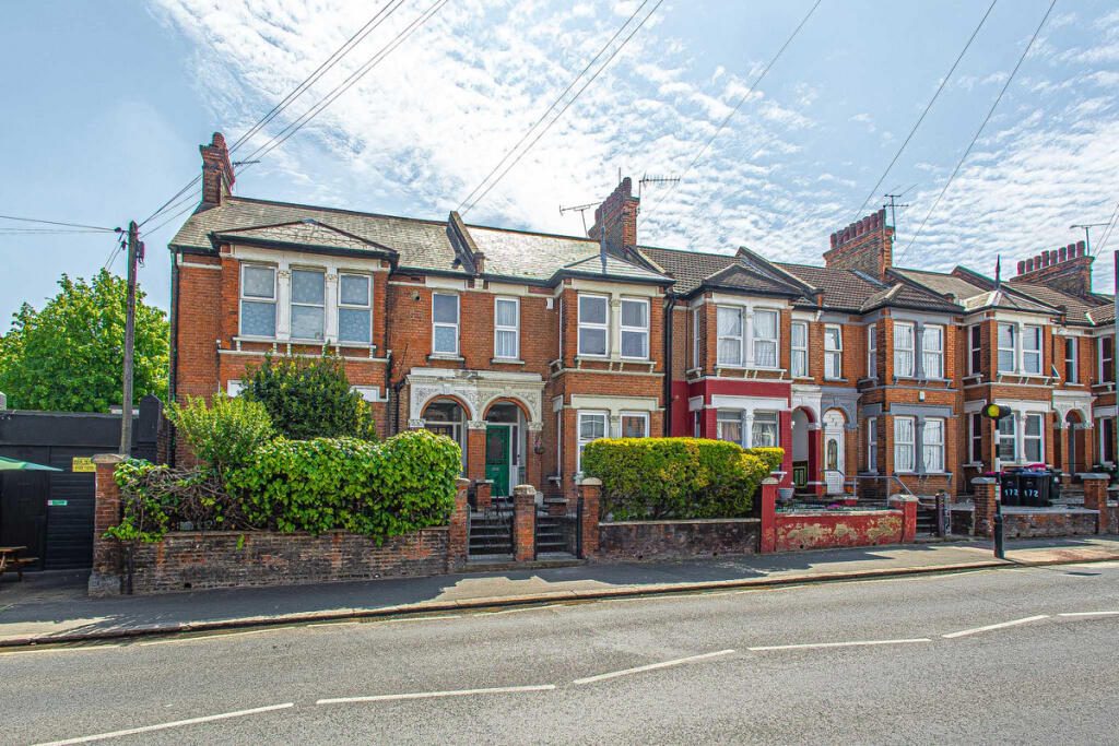 Terraced House