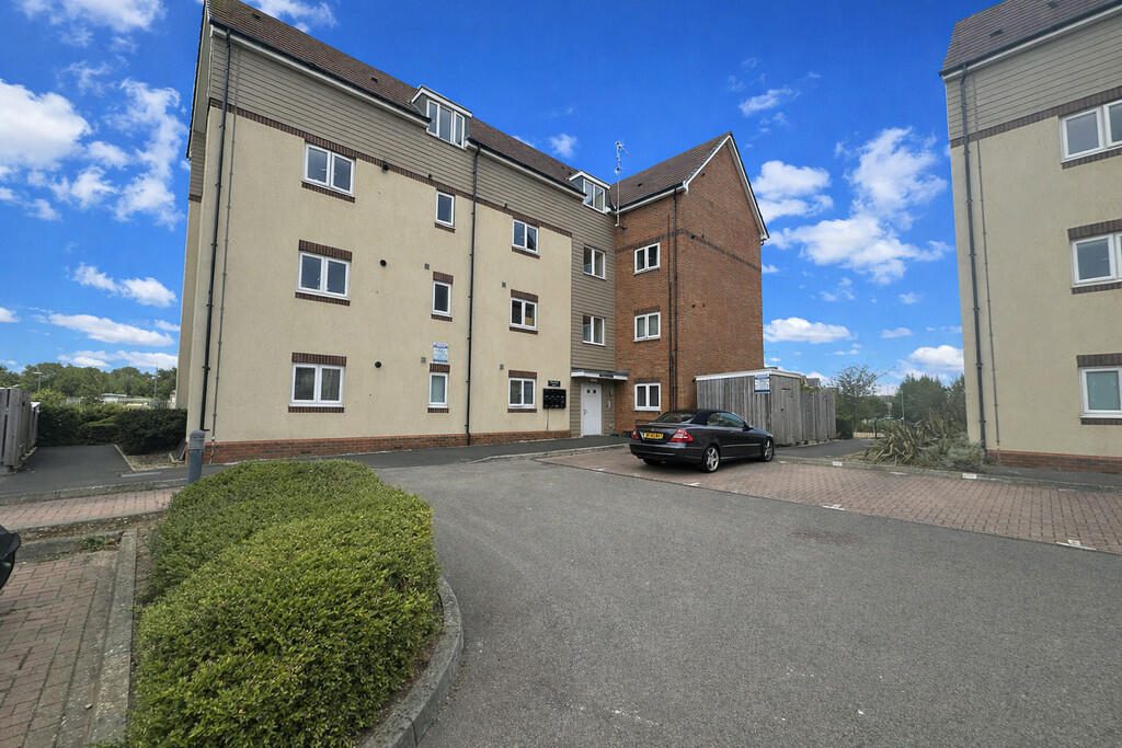 Property main image