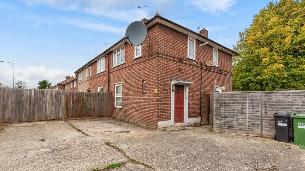 Terraced House