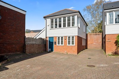 Property on High Street, KT17 1SG