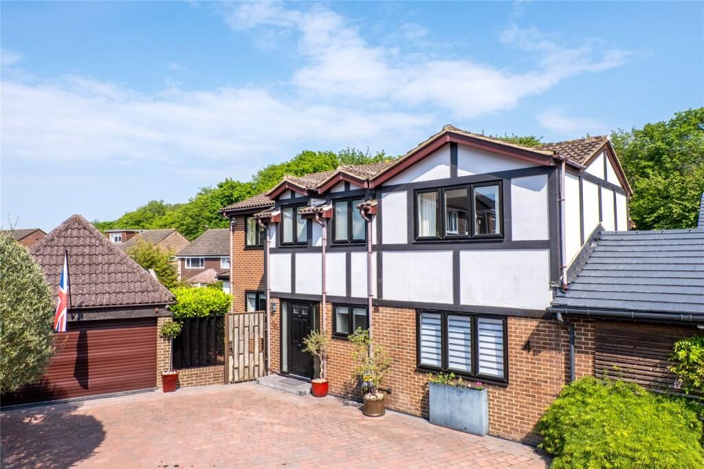 Property main image