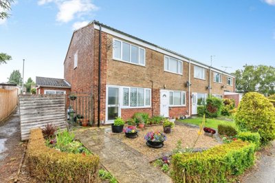 Property on Valley Rise, NN14 2QR