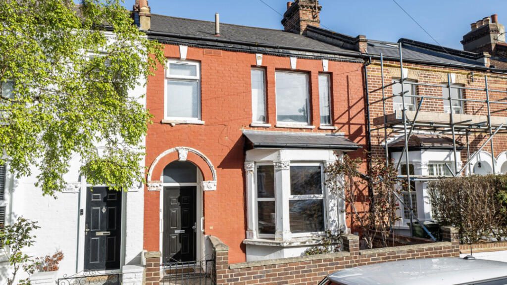 Terraced House