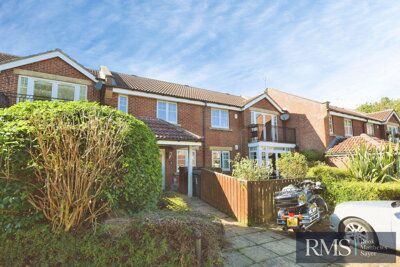 Property on Stable Close, NE3 2DH