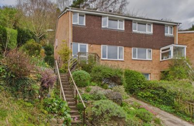 Property on Benbow Close, WR14 4JJ