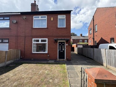 Property on Thatch Leach, OL9 9QX