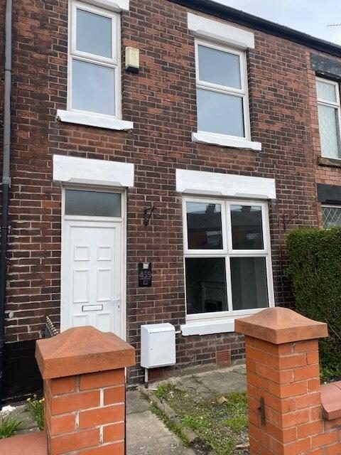 Terraced House