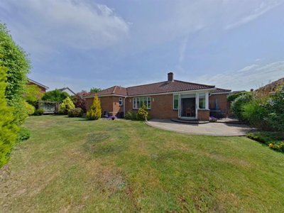 Property on Mays Lane, PO14 2EN
