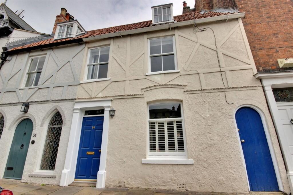 Terraced House