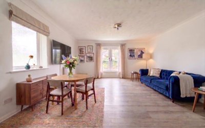 Property on Monarch Mews, SW16 3HN