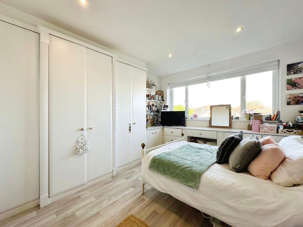 Thumbnail 23