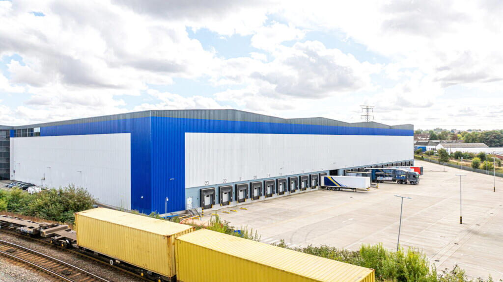 Distribution Warehouse