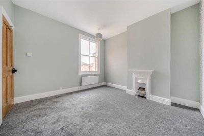 Property on Acacia Grove, CV21 2QT