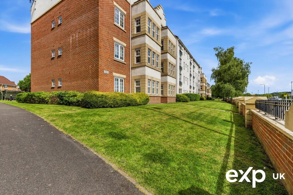 Property main image