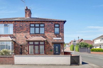 Property on Bennett Street, NG10 5JF