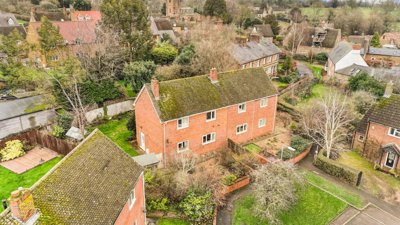 Property on Coronation Road, NN11 3EY