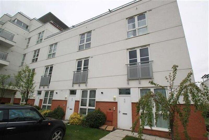 Terraced House