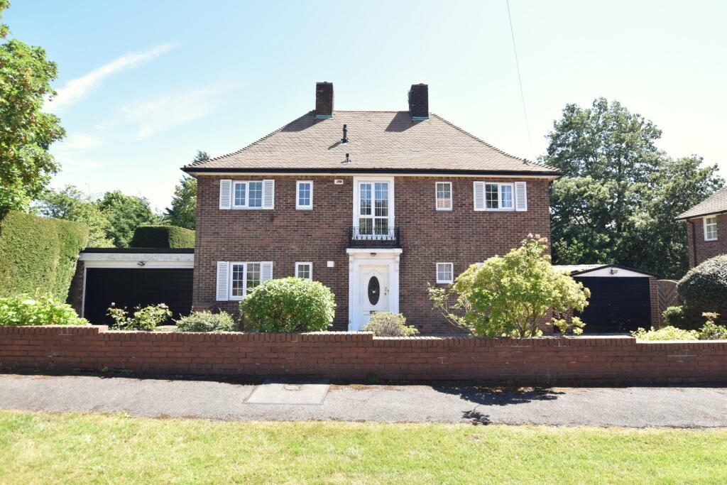 Property main image