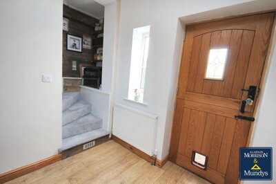 Property on Main Road, NG23 7HR