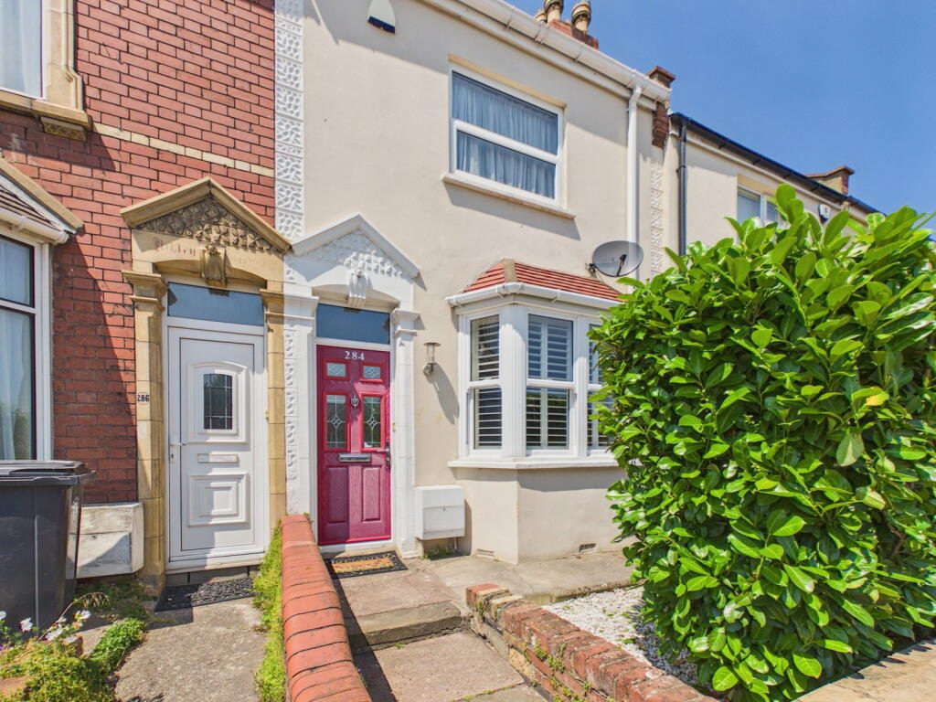 Property main image
