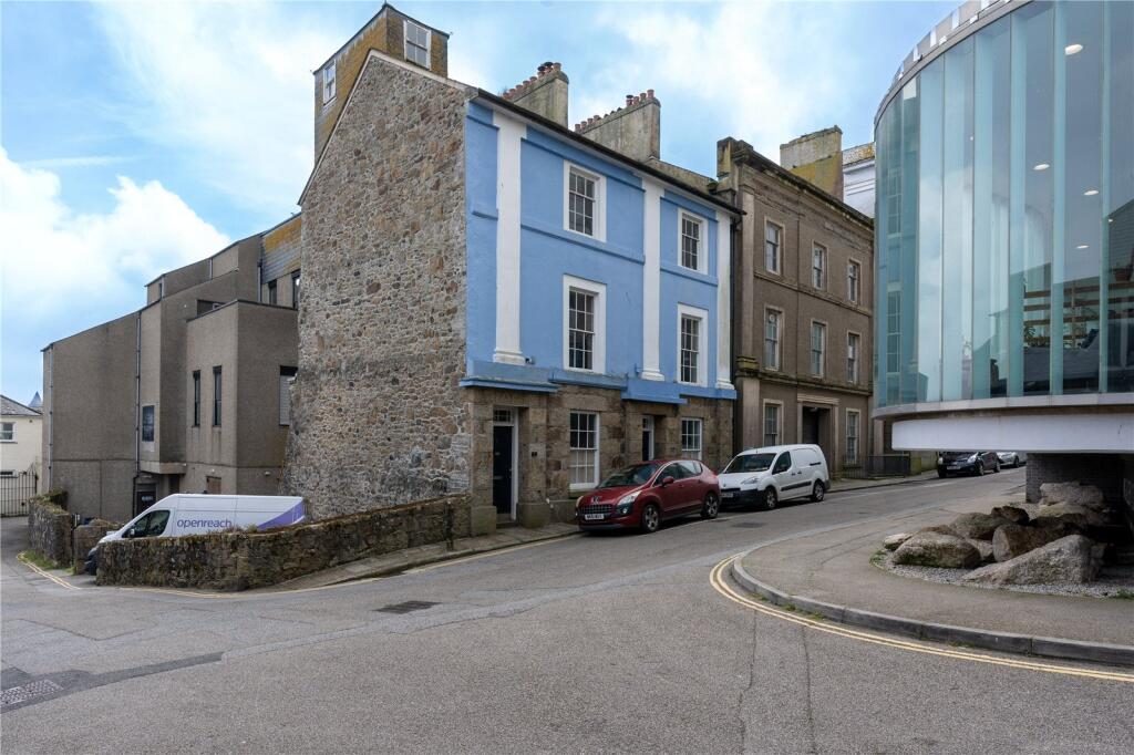 Terraced House